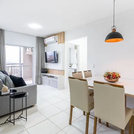 Praia Sacada: Beachside Apartment with Pool and 24/7 Security Picarras Exterior photo