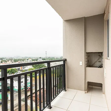 Praia Sacada: Beachside Apartment with Pool and 24/7 Security Picarras Room photo
