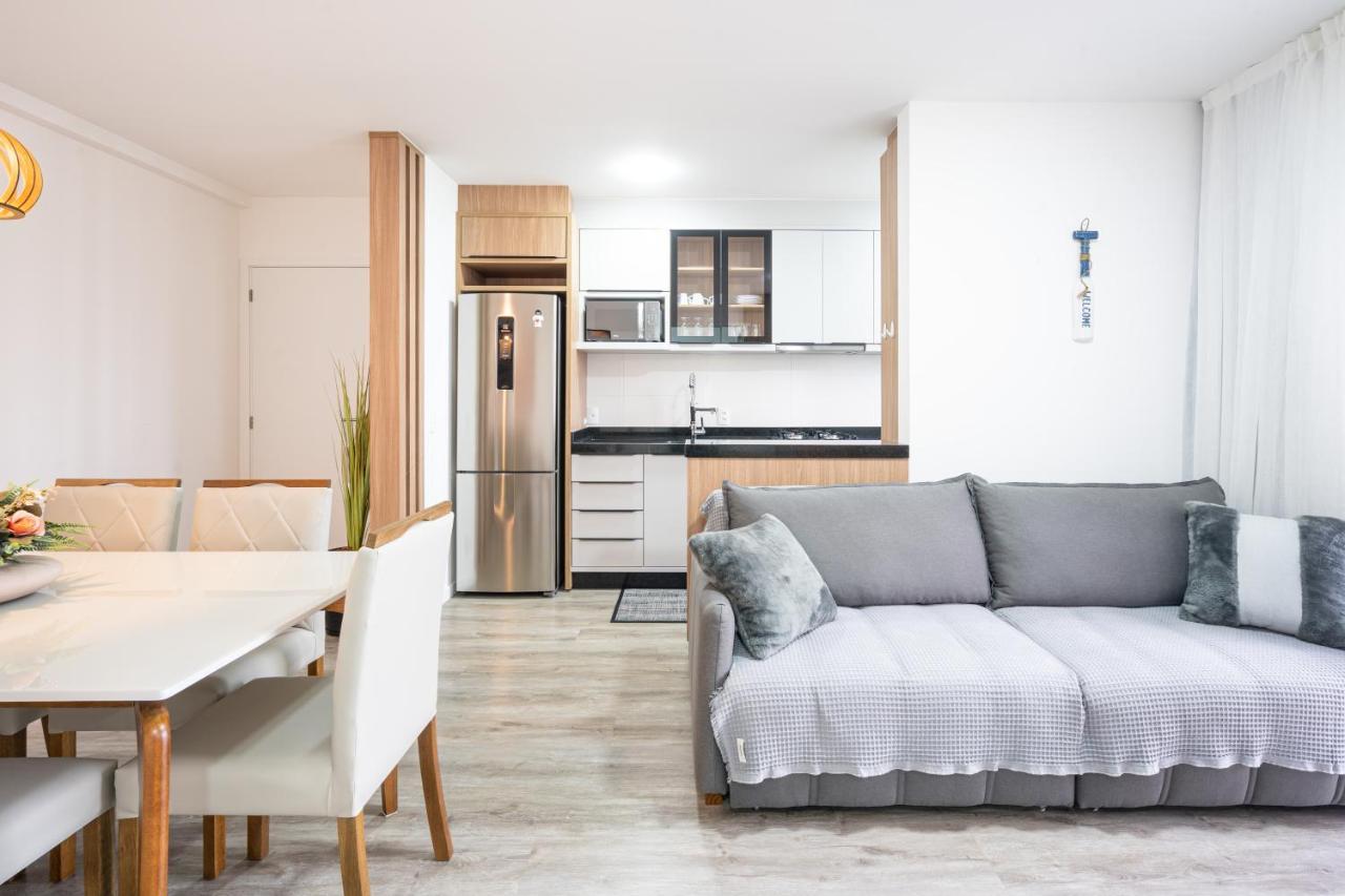 Apartment Sacada: Beachside With Pool And 24/7 Security