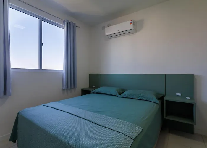 Apartamento 150M Da Praia Com Sacada, Wi-Fi Ar Condicionado, Piscina, Portaria 24H, Playground E Vaga De Garagem