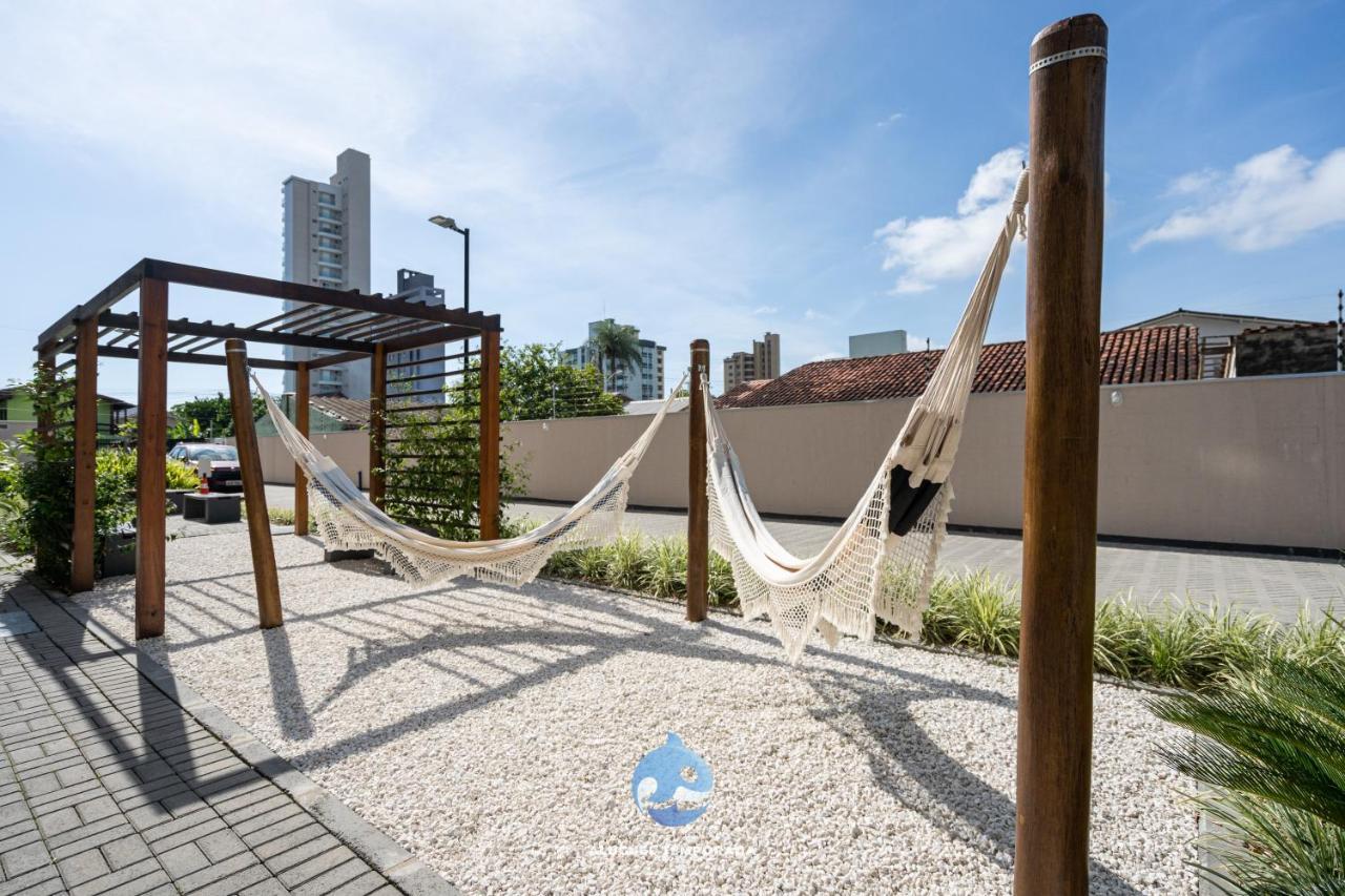 Apartment Sacada: Beachside With Pool And 24/7 Security Picarras