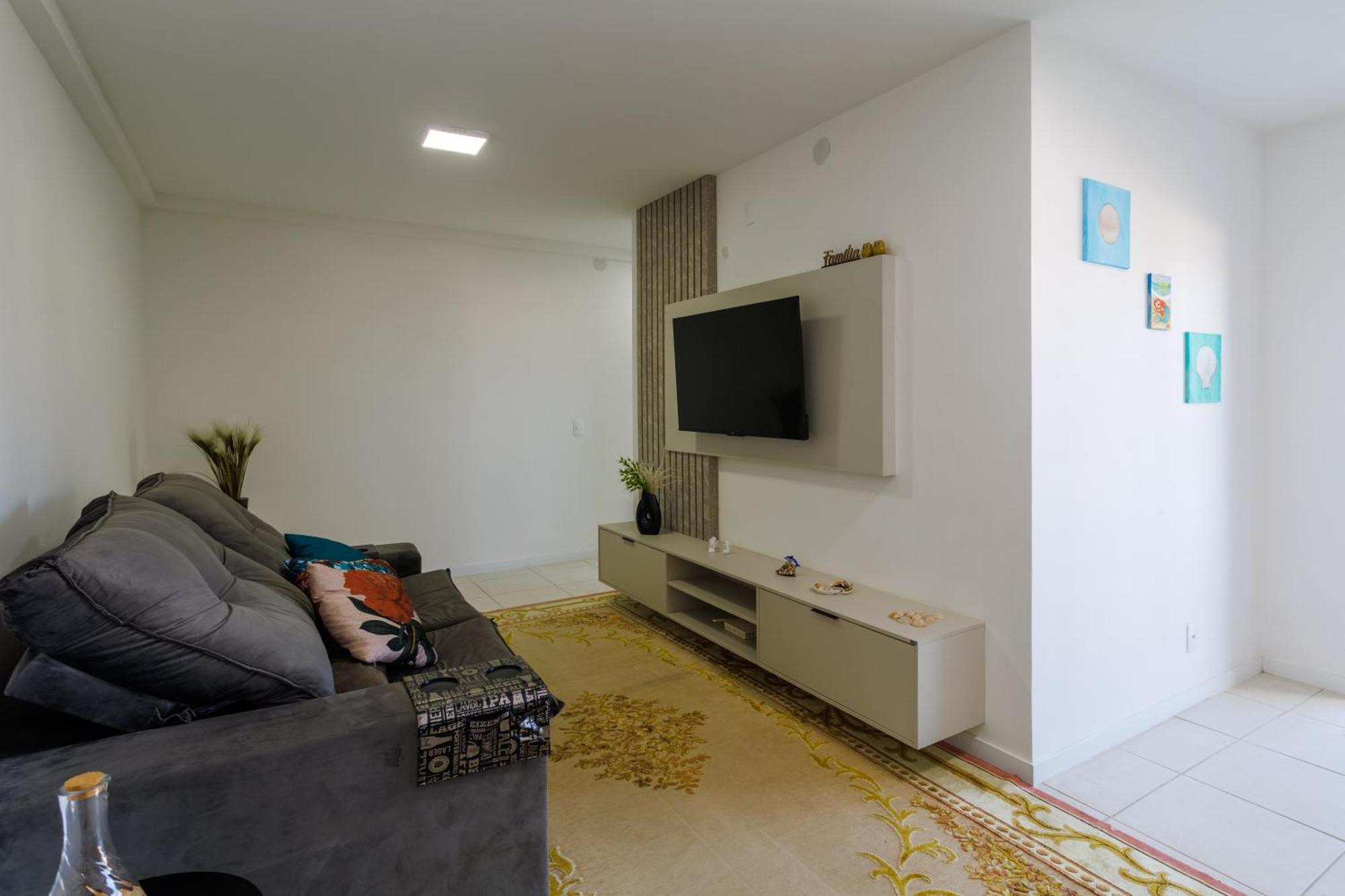 Sacada: Beachside With Pool And 24/7 Security