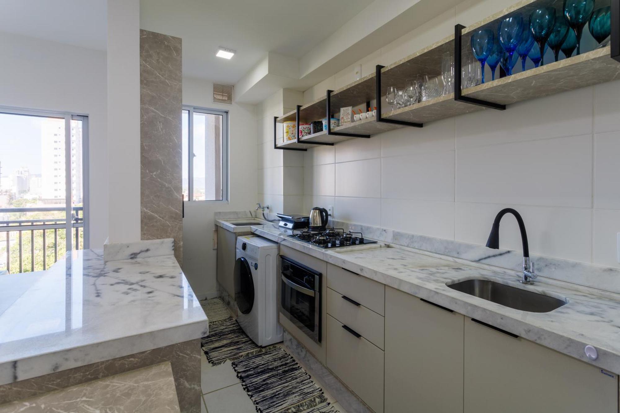 Sacada: Beachside With Pool And 24/7 Security *
