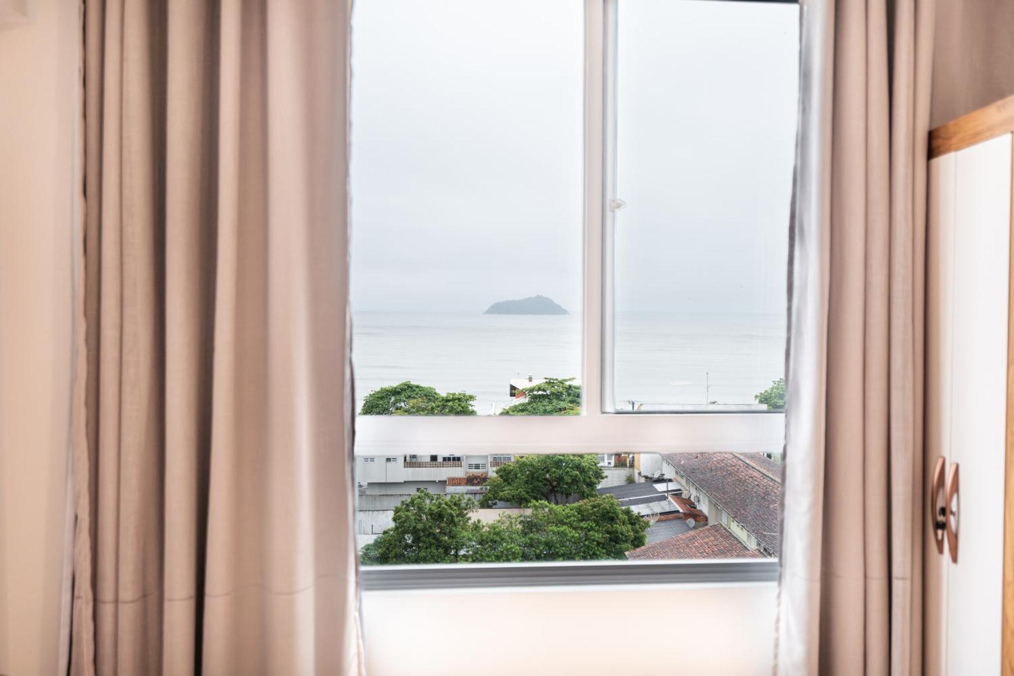 Sacada: Beachside With Pool And 24/7 Security