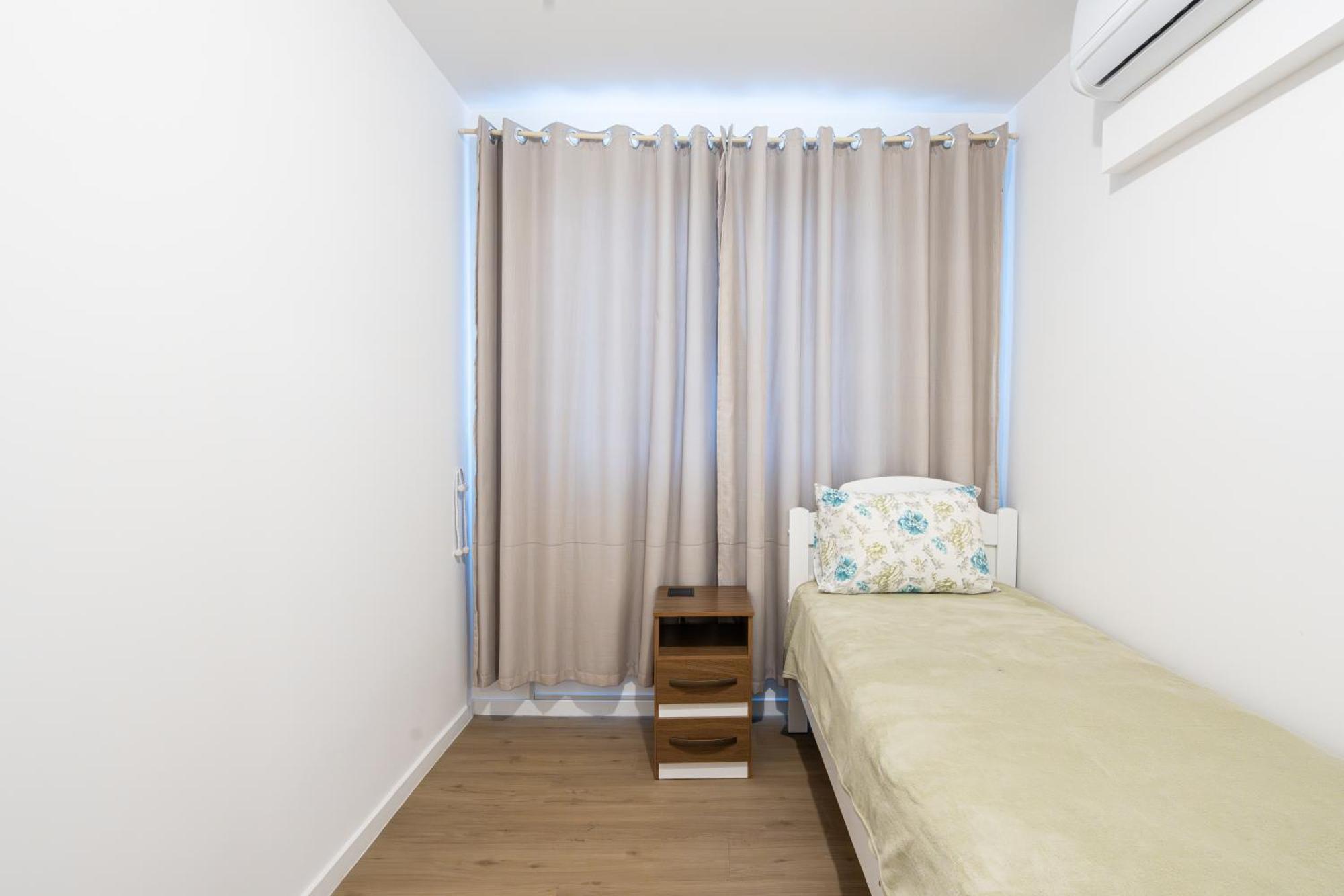Sacada: Beachside With Pool And 24/7 Security Apartment *